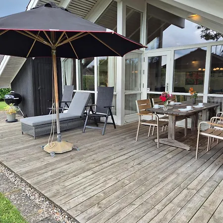 Beachside For The Whole Family Casa vacanze Broager