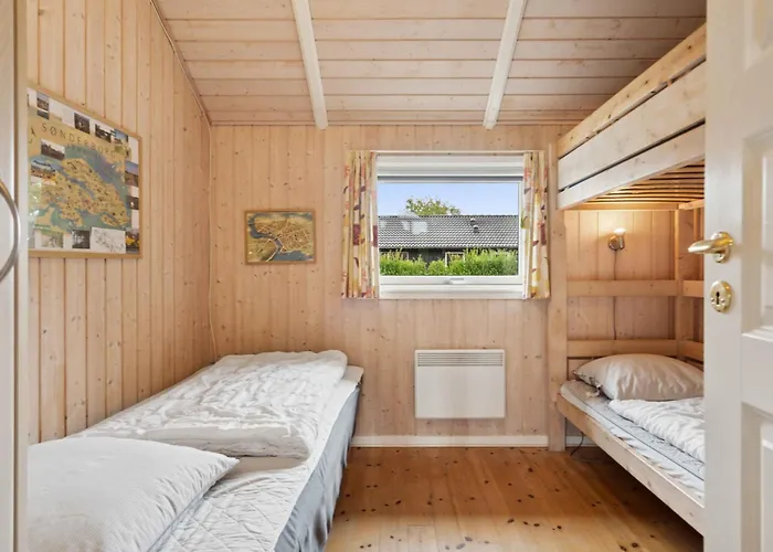 Beachside For The Whole Family Broager